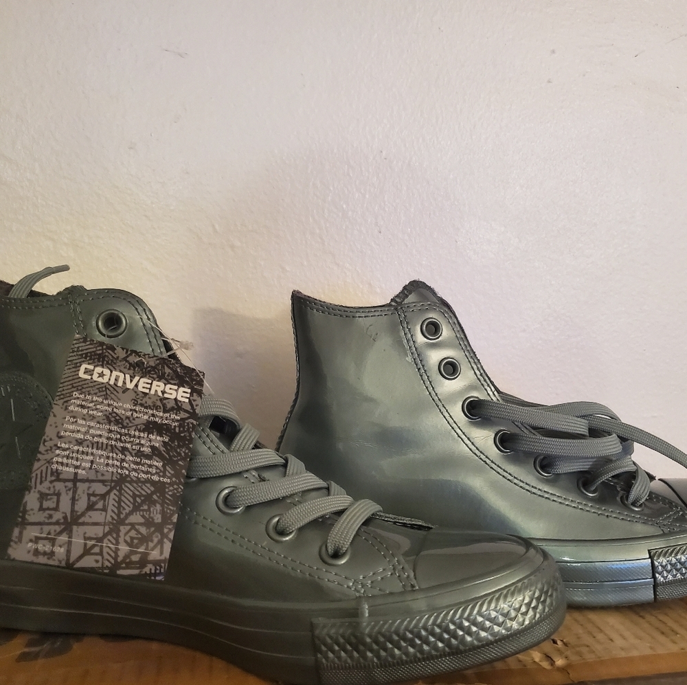 Converse